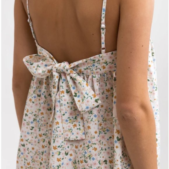 Rhythm Mini Floral Dress Bow Back NWT - Picture 3 of 5